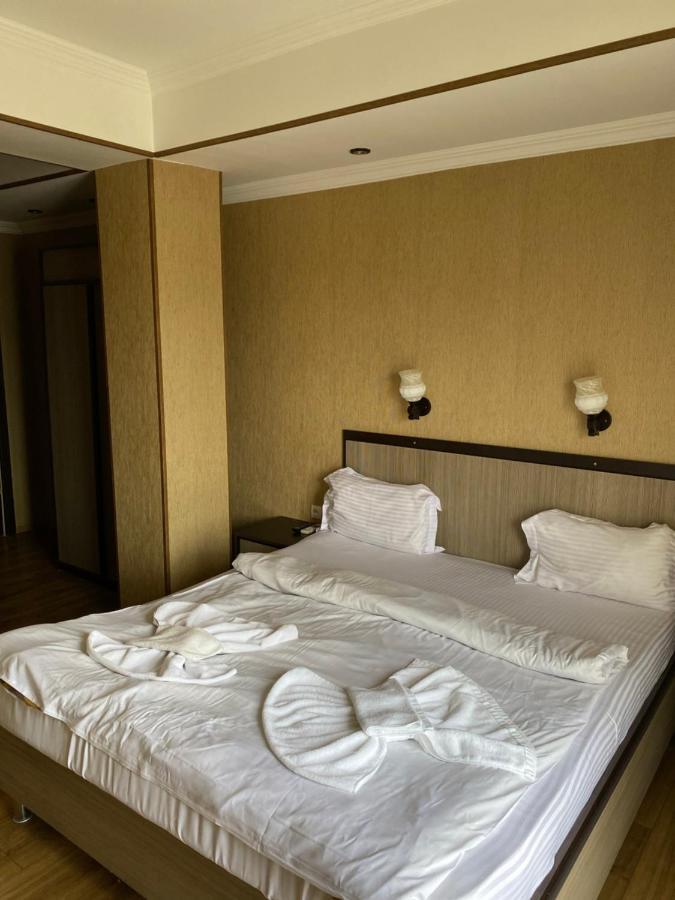 7 Baits Hotel Tbilissi Extérieur photo