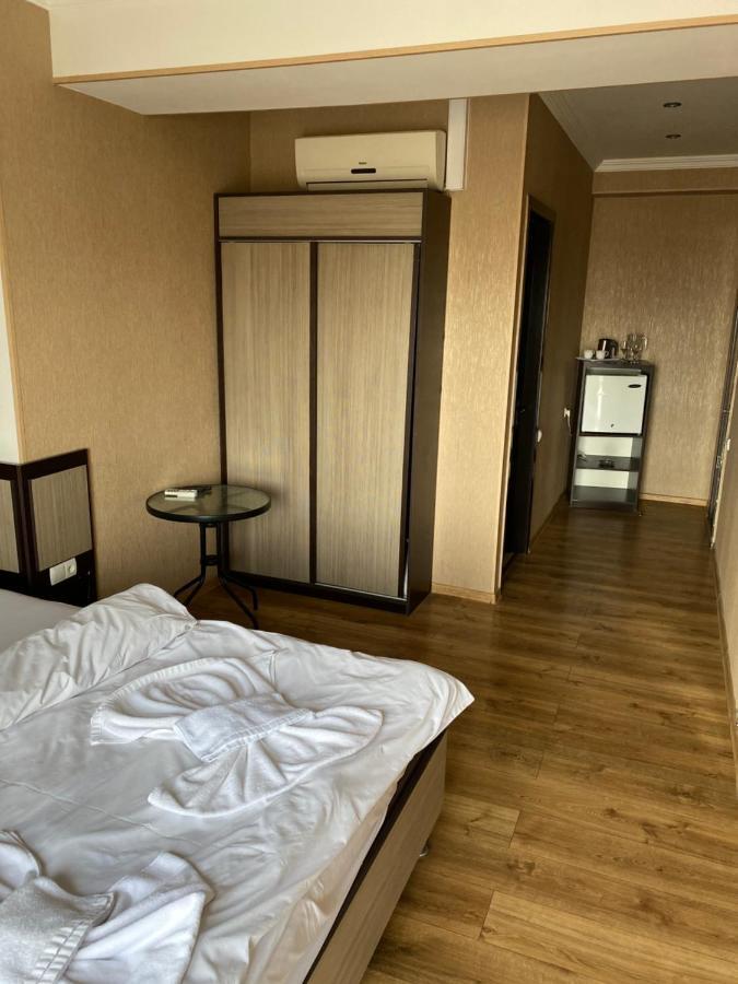 7 Baits Hotel Tbilissi Extérieur photo